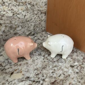 Rae Dunn Blush and White Pig Shakers